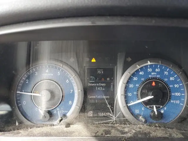 2016 TOYOTA SIENNA XLE  