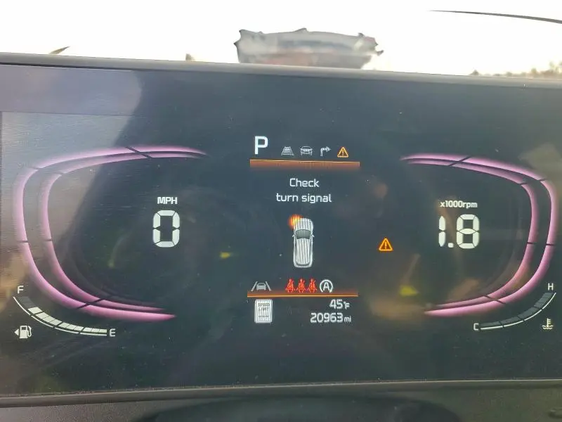 2023 KIA SPORTAGE EX  