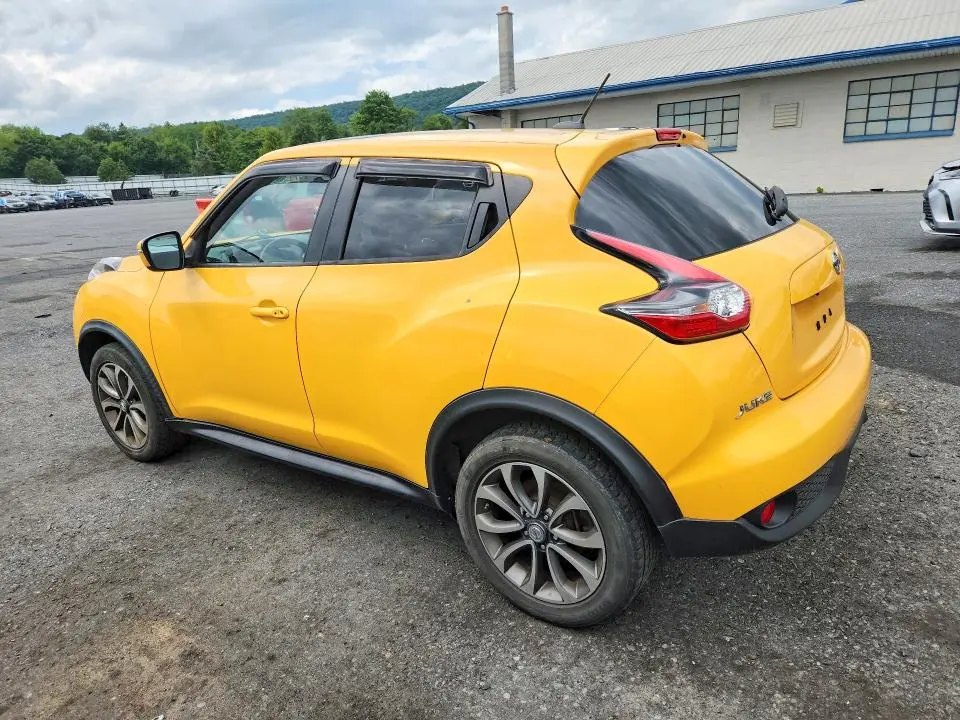2017 NISSAN JUKE SV  
