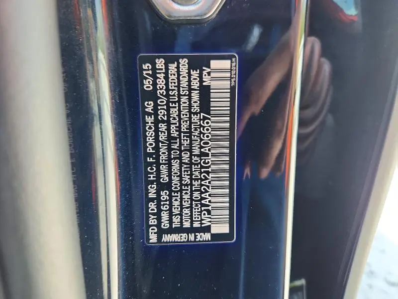 2016 PORSCHE CAYENNE   