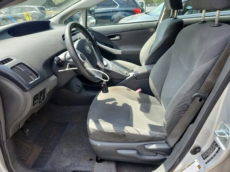 2010 TOYOTA PRIUS II  