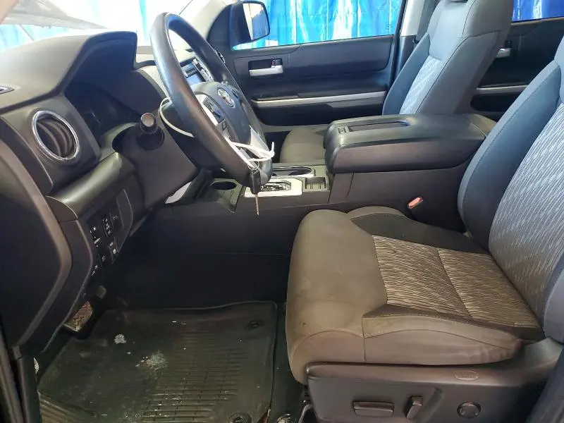 2018 TOYOTA TUNDRA SR5  