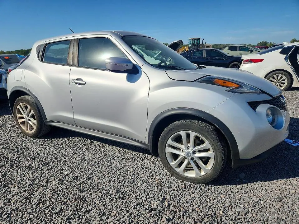 2016 NISSAN JUKE S  