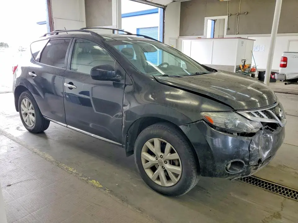 2011 NISSAN MURANO S  