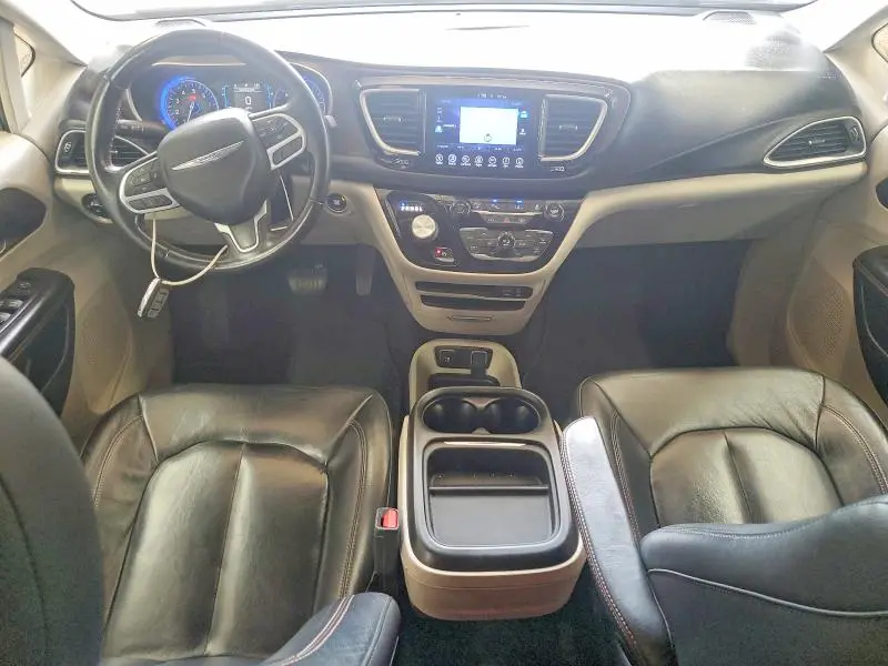 2017 CHRYSLER PACIFICA TOURING L  