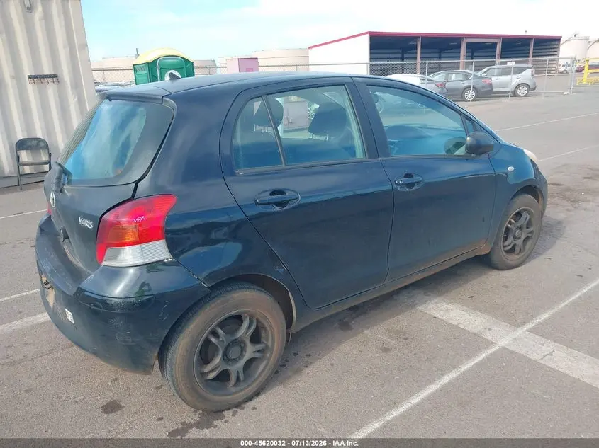 2010 TOYOTA YARIS  