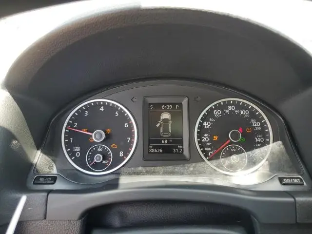 2016 VOLKSWAGEN TIGUAN S  