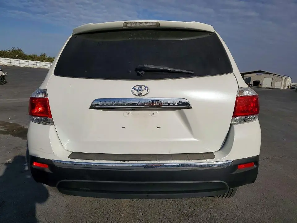 2012 TOYOTA HIGHLANDER BASE  