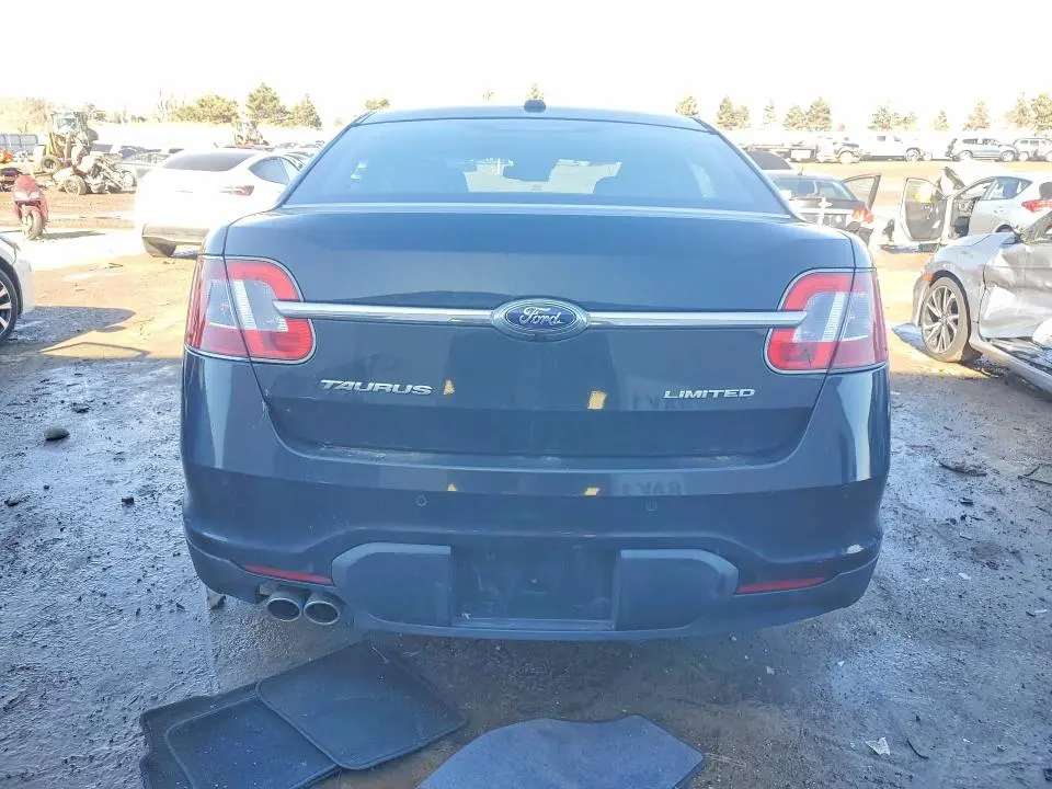 2012 FORD TAURUS LIMITED  