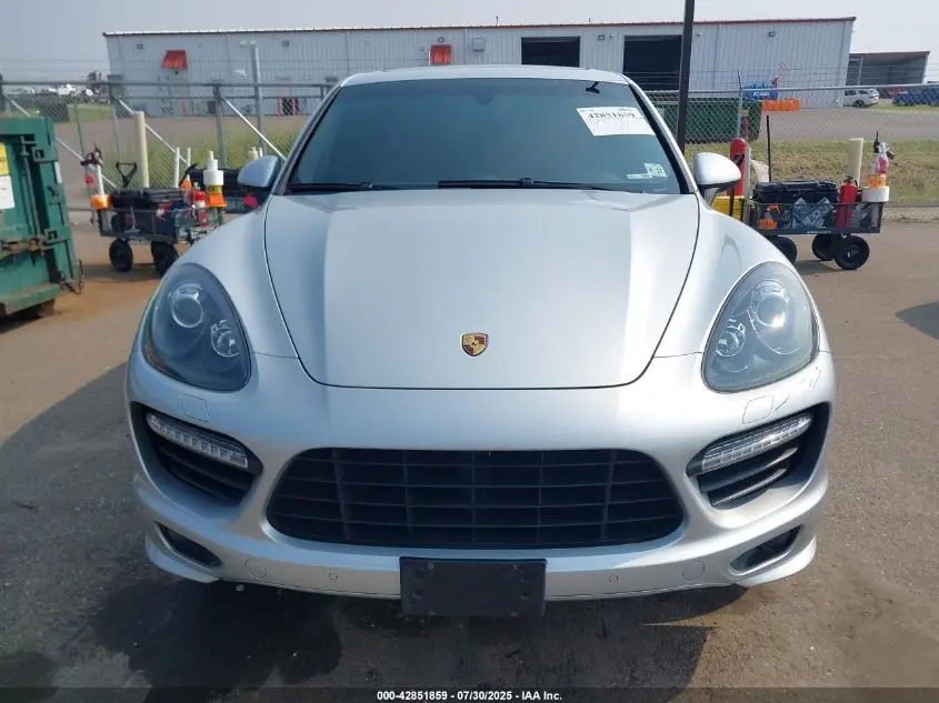 2012 PORSCHE CAYENNE TURBO