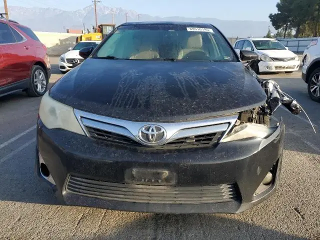 2012 TOYOTA CAMRY SE  