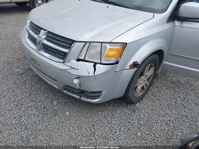 2010 DODGE GRAND CARAVAN CREW