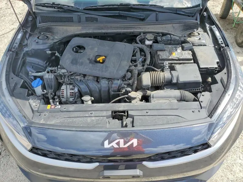 2024 KIA FORTE LX  