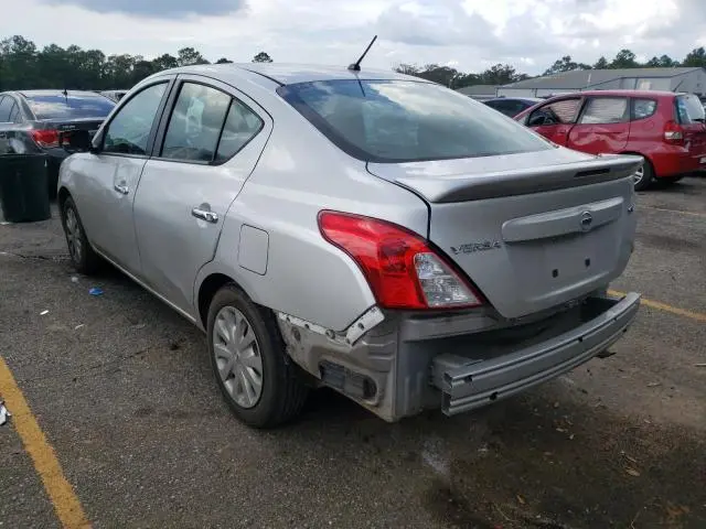 2017 NISSAN VERSA S