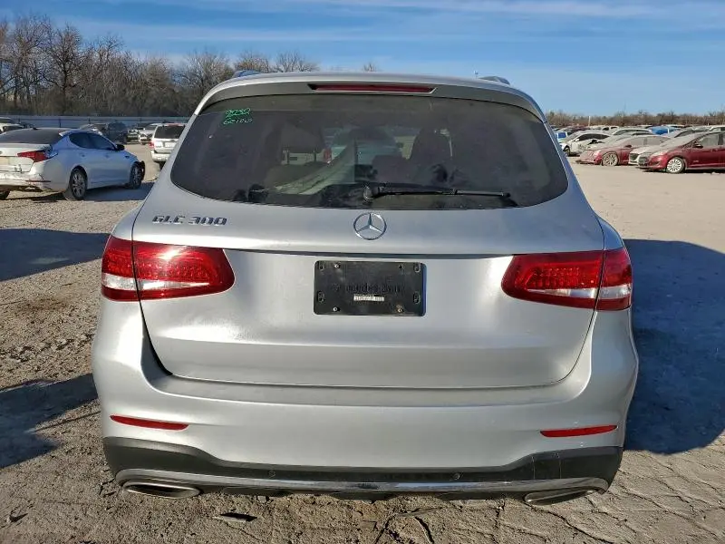 2016 MERCEDES-BENZ GLC 300  