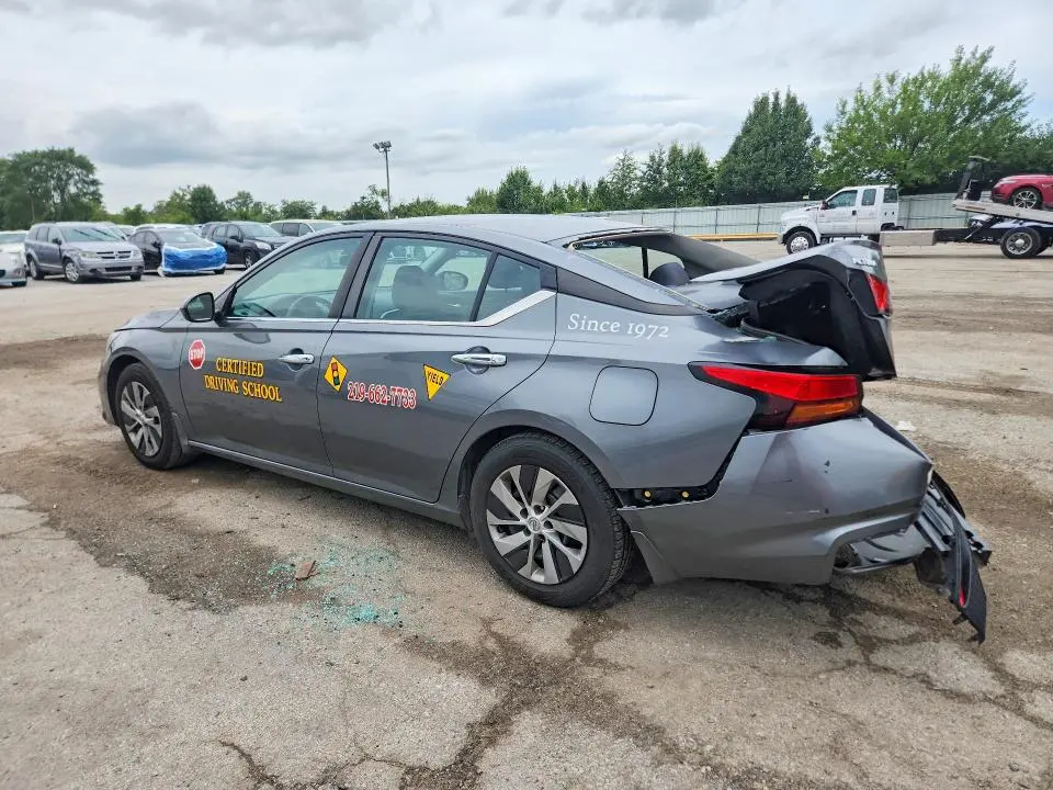 2021 NISSAN ALTIMA S  
