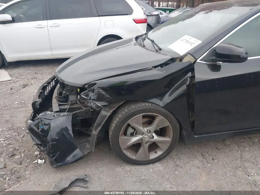 2012 TOYOTA CAMRY SE LIMITED EDITION