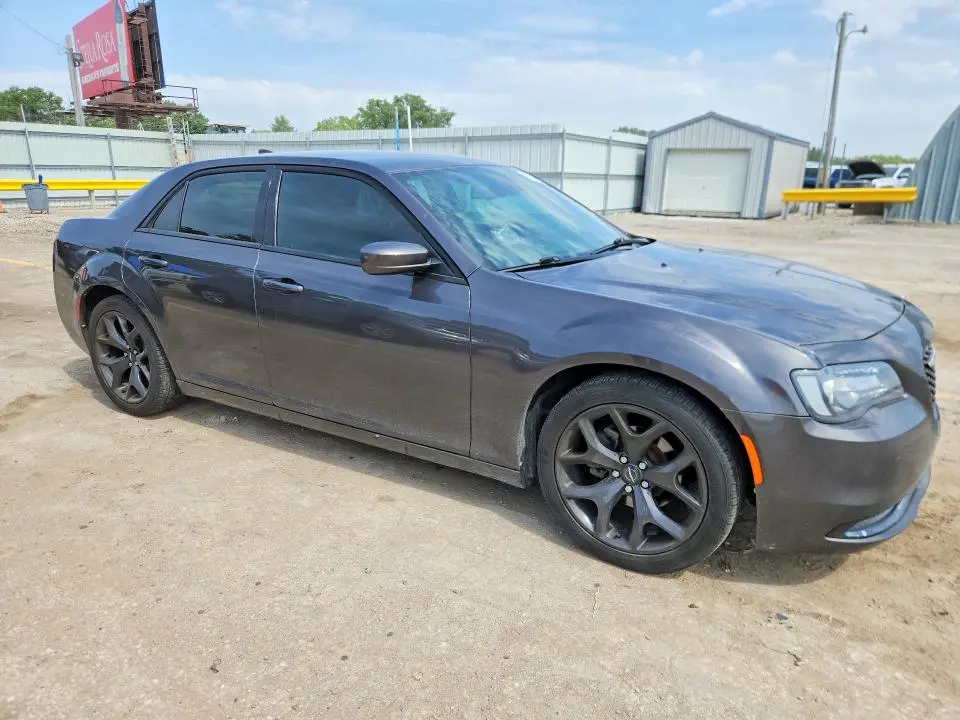 2019 CHRYSLER 300 S  