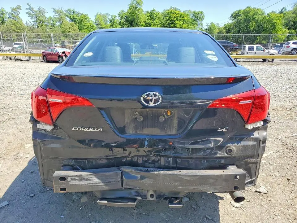 2017 TOYOTA COROLLA SE  
