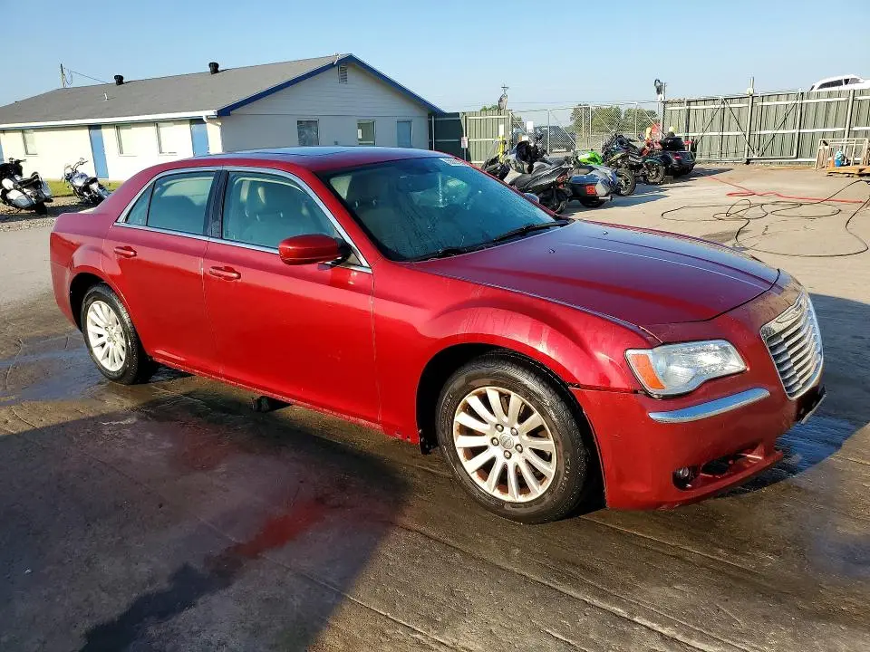 2013 CHRYSLER 300   