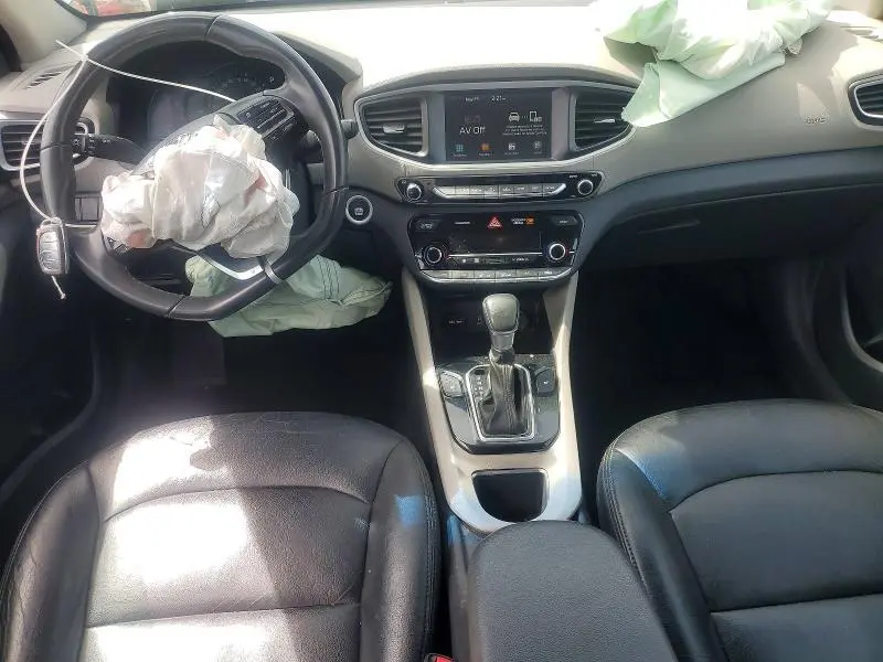 2017 HYUNDAI IONIQ SEL  