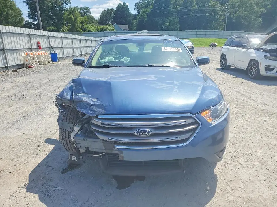 2018 FORD TAURUS SEL  