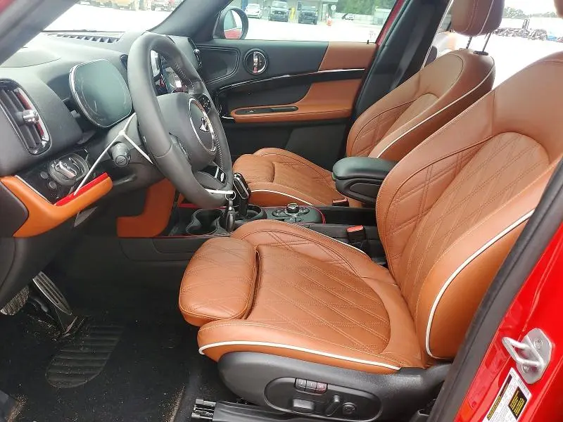 2024 MINI COOPER   