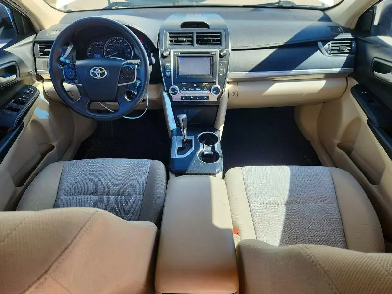 2012 TOYOTA CAMRY LE  