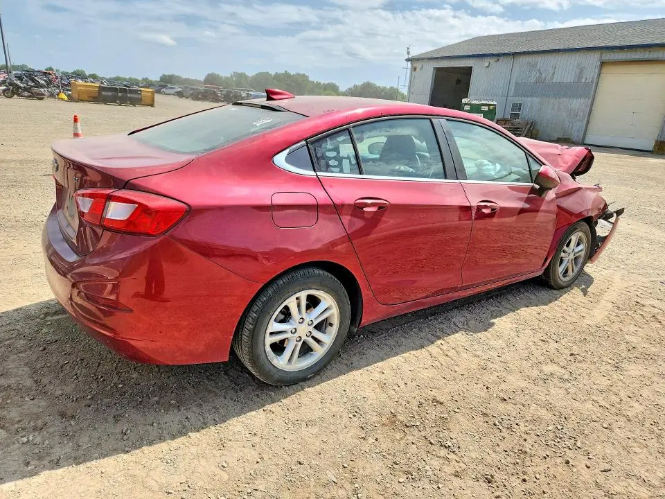 2018 CHEVROLET CRUZE LT  