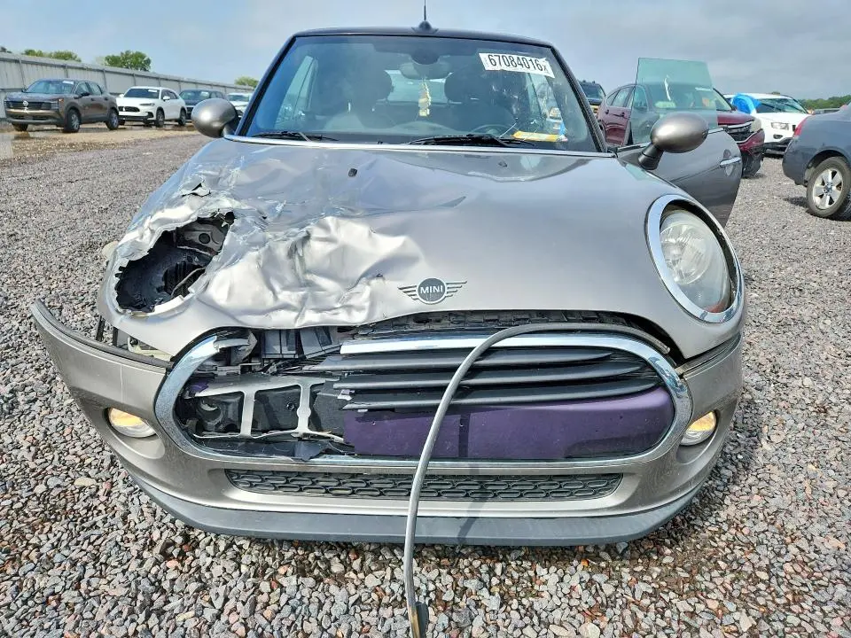 2019 MINI COOPER   