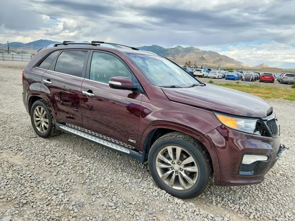 2013 KIA SORENTO SX  