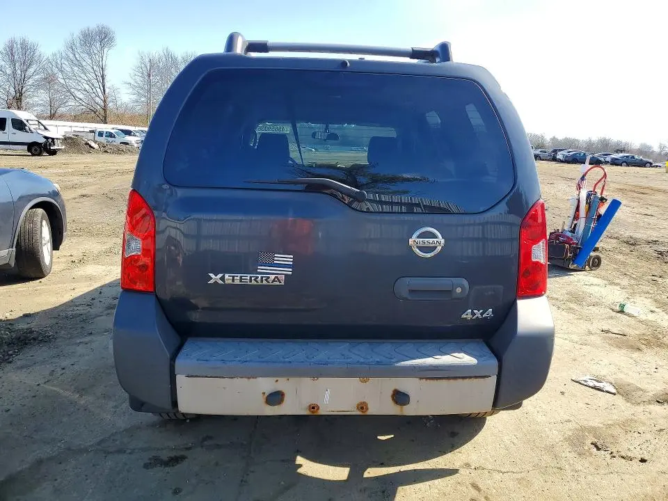 2010 NISSAN XTERRA X  