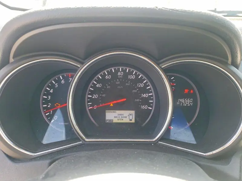 2011 NISSAN MURANO S  