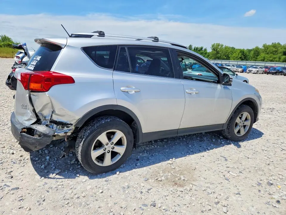 2014 TOYOTA RAV4 XLE  