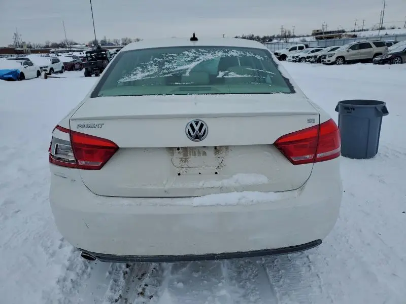 2014 VOLKSWAGEN PASSAT SE  