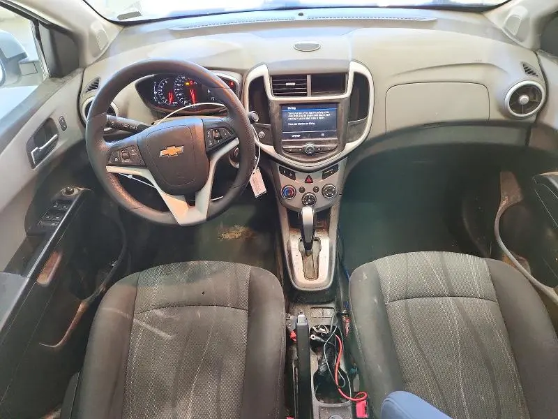 2020 CHEVROLET SONIC LT  