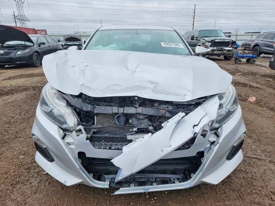2019 NISSAN ALTIMA S  