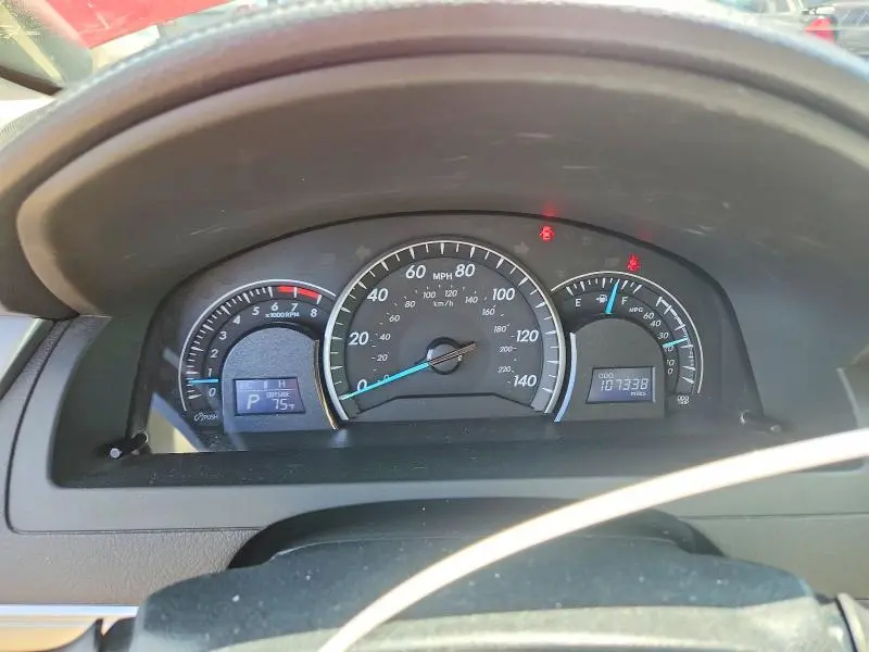 2012 TOYOTA CAMRY LE  