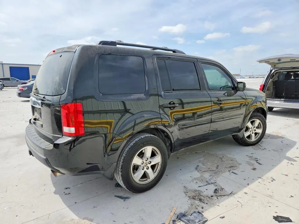 2010 HONDA PILOT EXL  