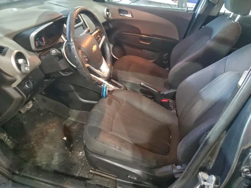 2020 CHEVROLET SONIC LT  