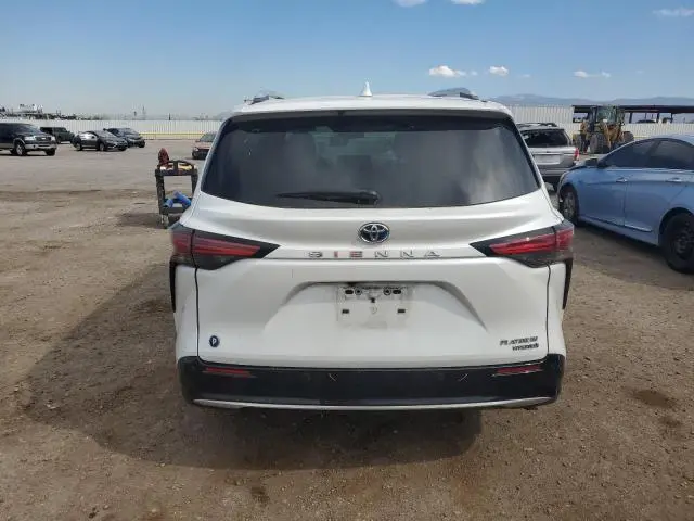 2022 TOYOTA SIENNA LIMITED  