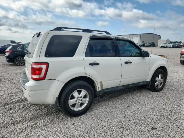 2010 FORD ESCAPE XLT  