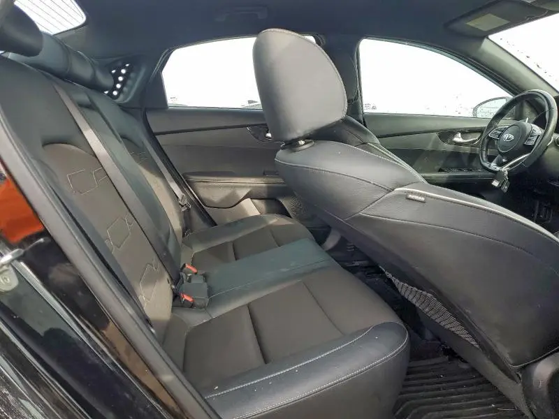 2020 KIA FORTE GT LINE  