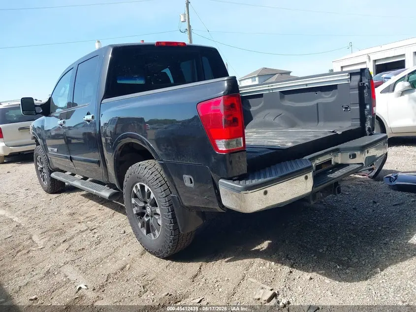 2011 NISSAN TITAN SL