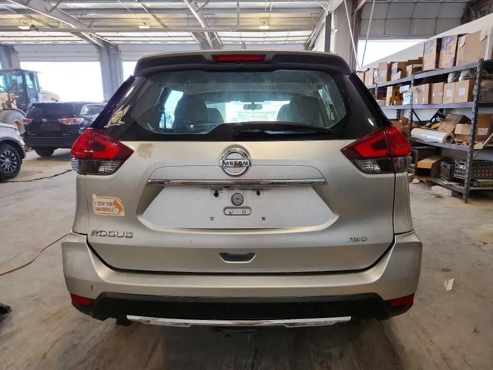 2017 NISSAN ROGUE S  