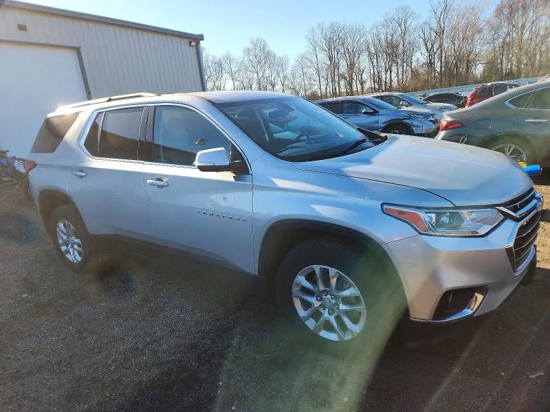 2021 CHEVROLET TRAVERSE LT  
