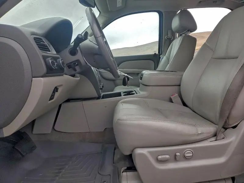 2013 CHEVROLET TAHOE K1500 LT  