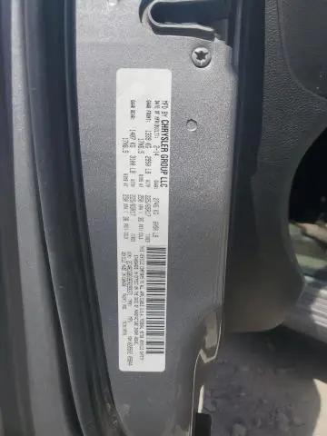 2014 DODGE GRAND CARAVAN SE  