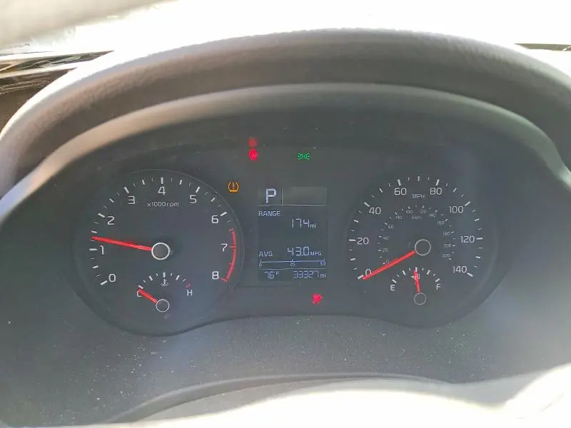 2023 KIA RIO LX  