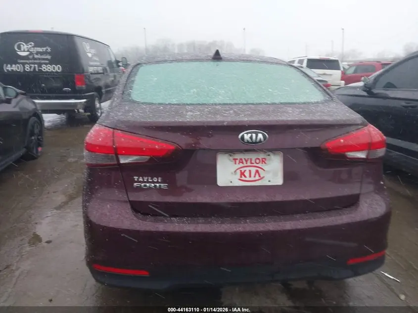 2018 KIA FORTE LX